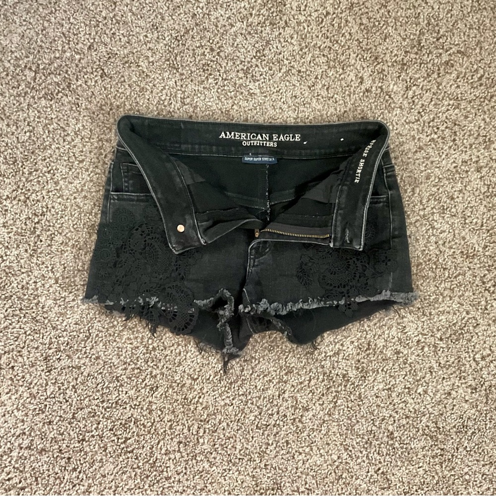 American Eagle Black Hi-Rise Shortie Super Super Stretch X Shorts Size 4